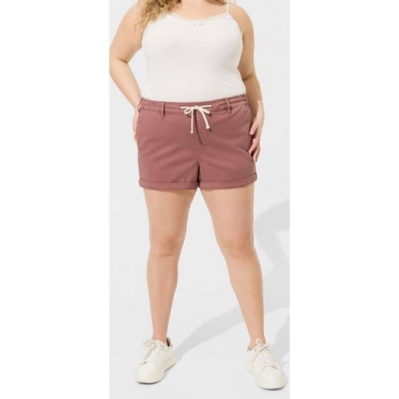 Torrid 3.5 Cuffed Mid-rise Pull-on Weekend Stretch Twill Rust Shorts Size 22-24 - Picture 1 of 11